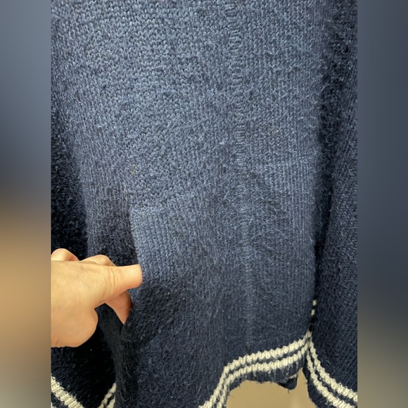 J CREW Wool Alpaca Relaxed Turtleneck Poncho Navy S/M - Picture 2 of 6